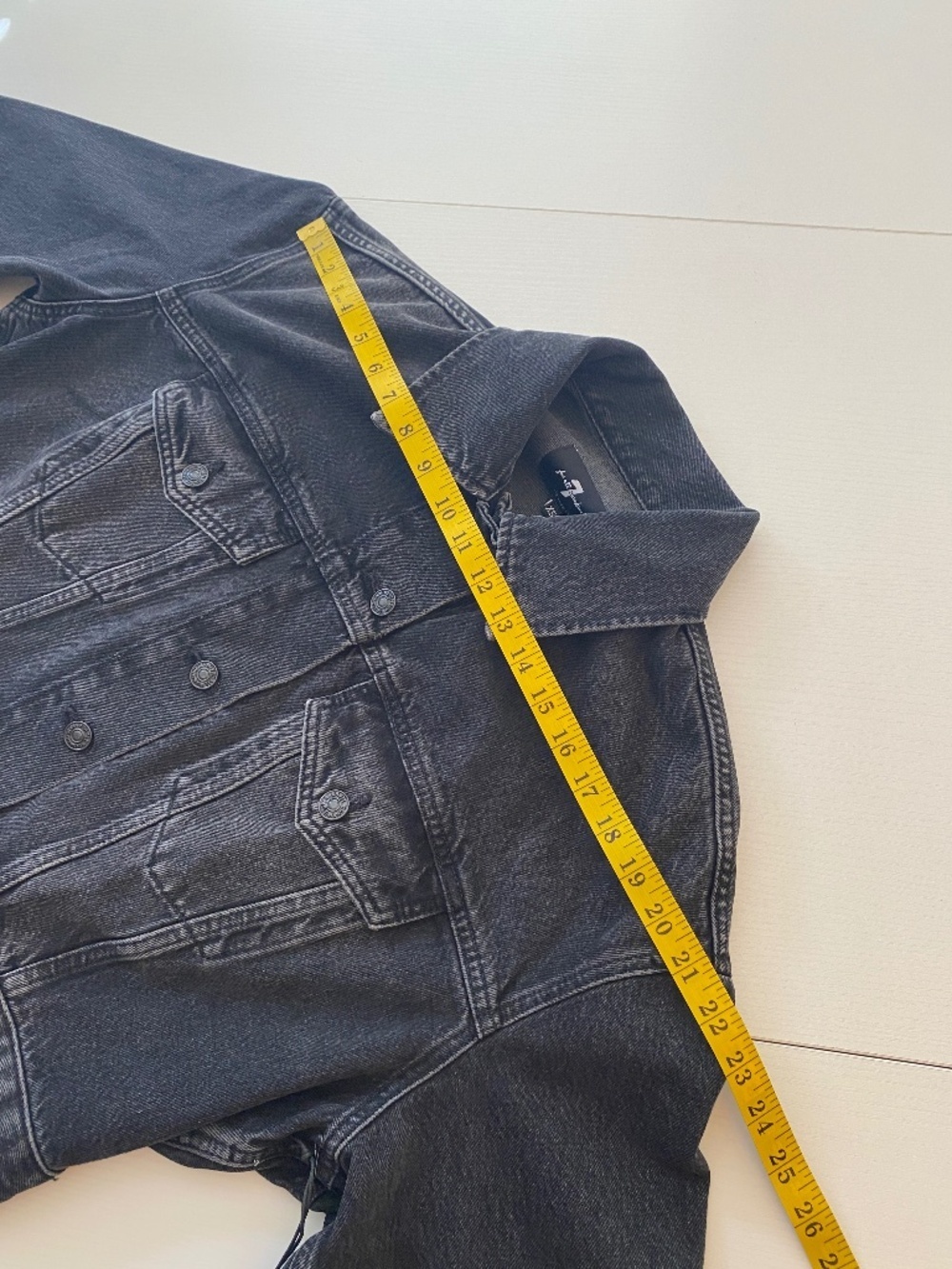 7 For All Mankind Oversized Oli Cropped Trucker Jacket in Hustle (NWT) Size XS - Picture 16 of 16